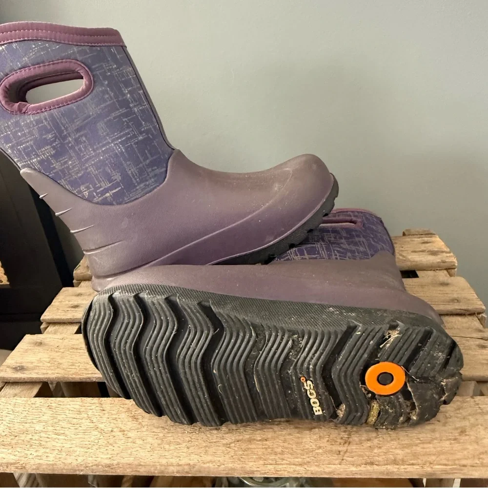 Bogs Kids Neo Classic Waterproof Winter Rain Boots -‎ Size 4Y A24
